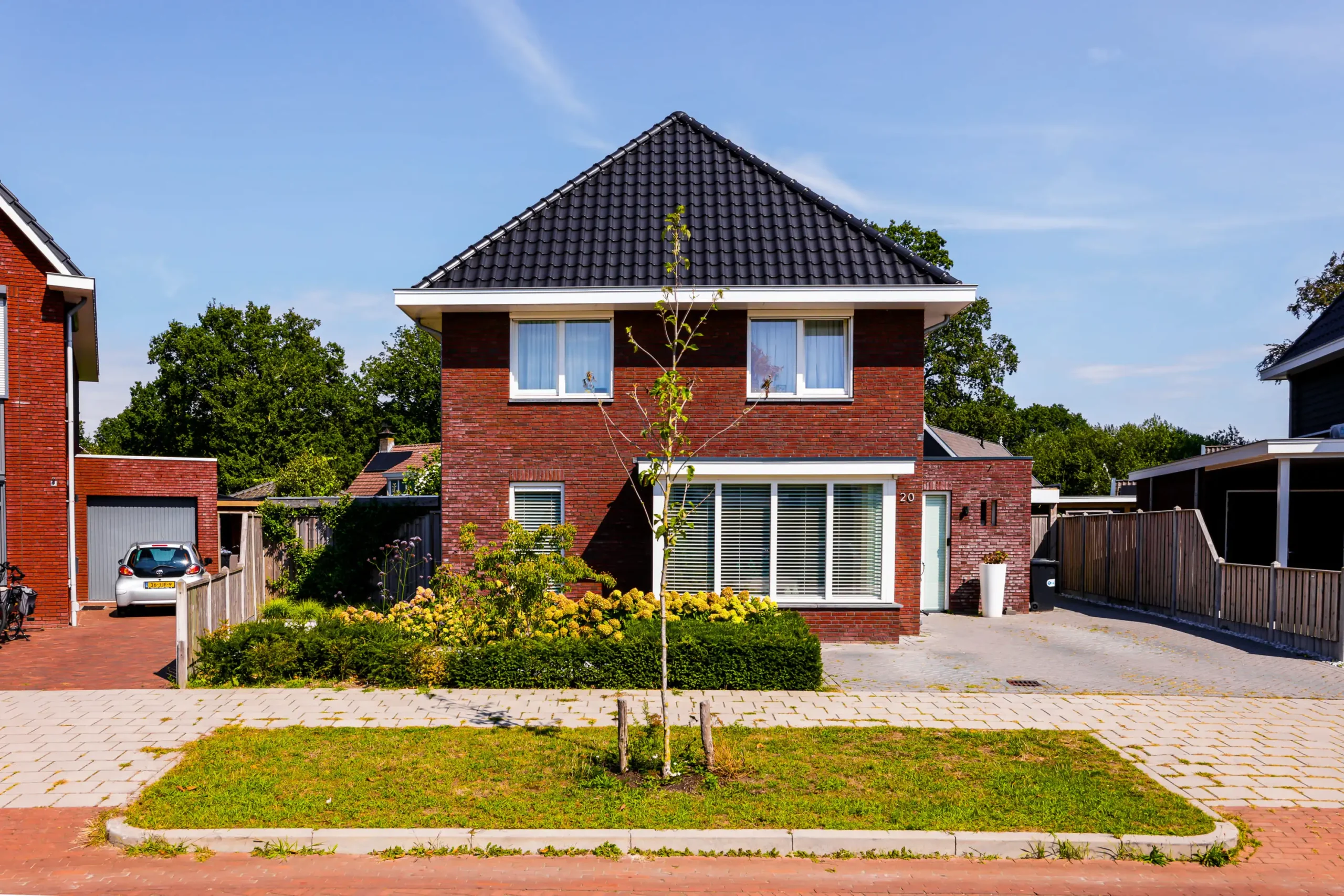 Tijdloos wonen met een krachtige uitstraling voorkant
